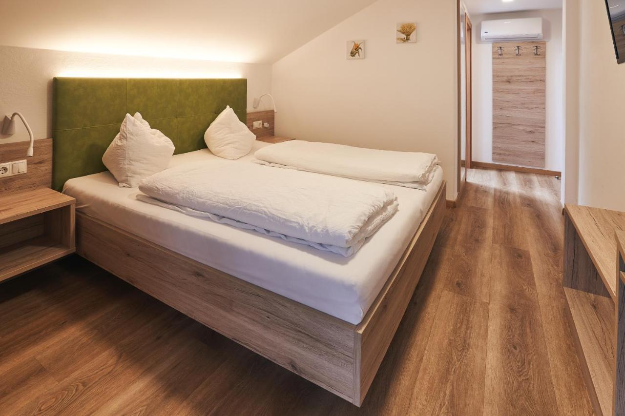Pension Sunnhofer Vilpiano Bagian luar foto
